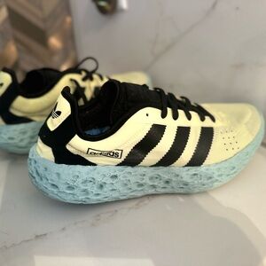 Adidas zponge Sneakers - Black and Light Blue